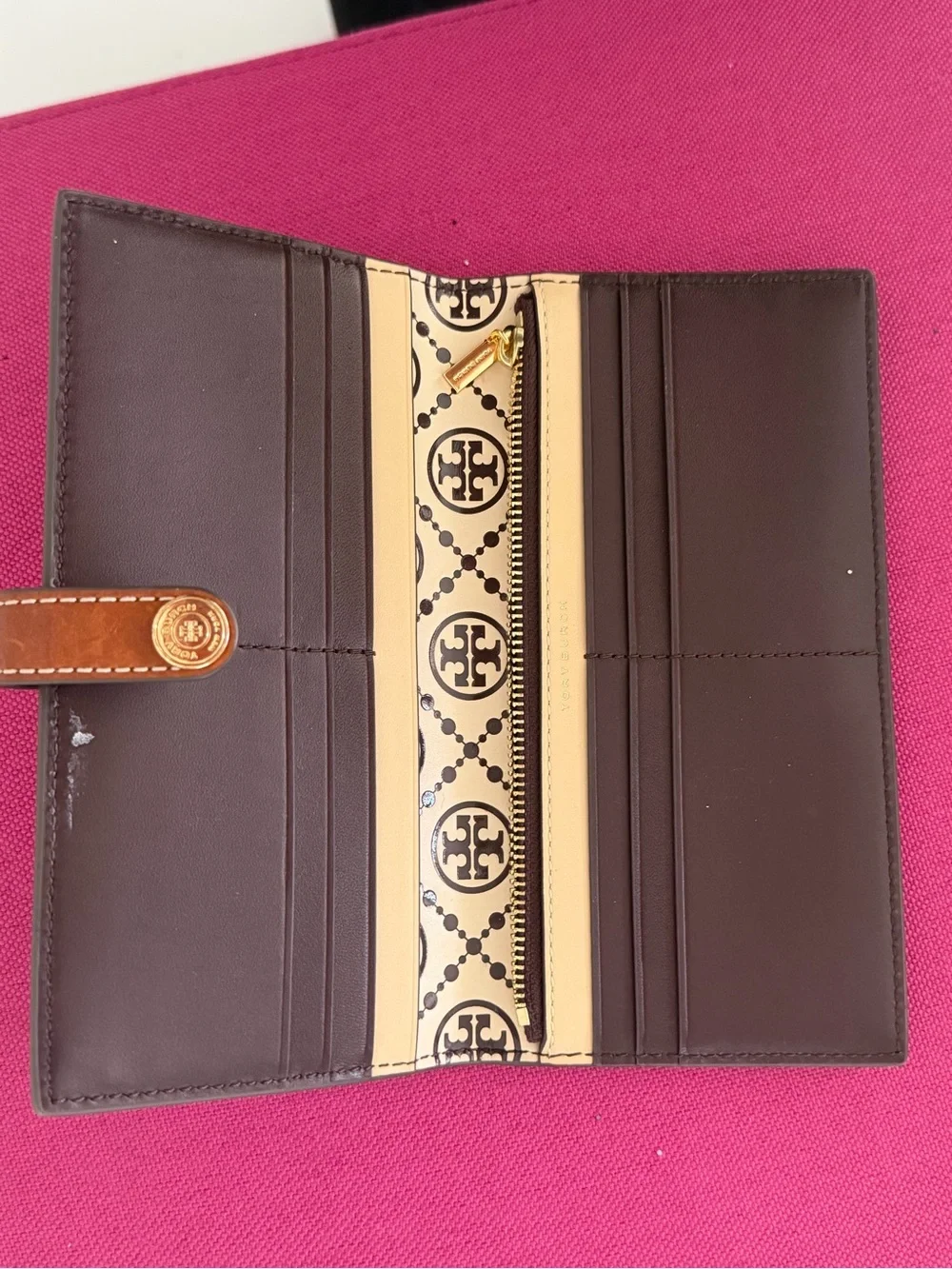 Tory Burch Brown & Cream Logo Folio Phone Case with Leather Snap